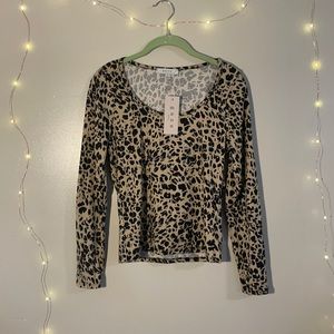 Gaze DTLA Cheetah Print Long Sleeve Shirt Size S